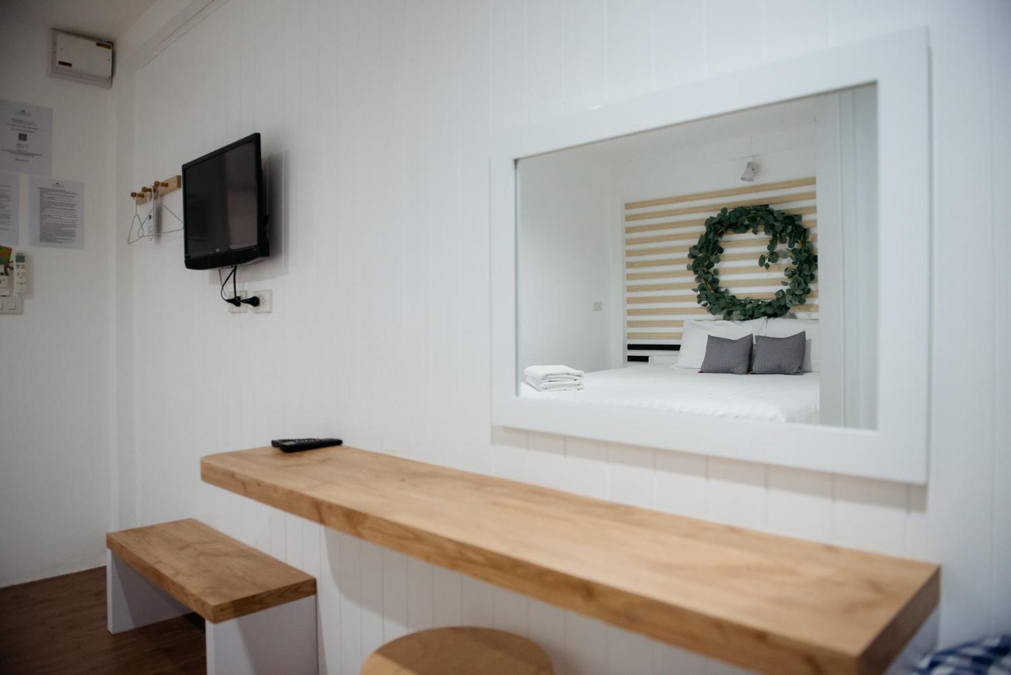 Lamoon Boutique Hotel Suphan Buri Bagian luar foto